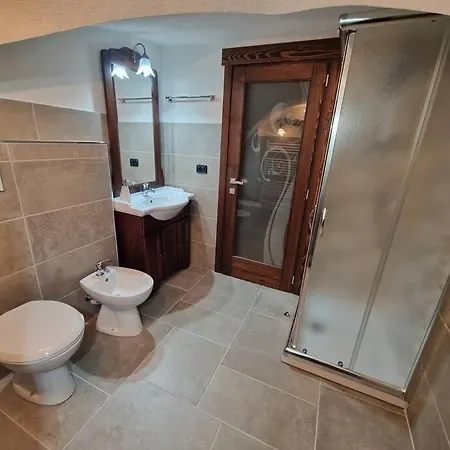 Apartamento Da Annette Rifugio Montano Villaretto Exterior foto